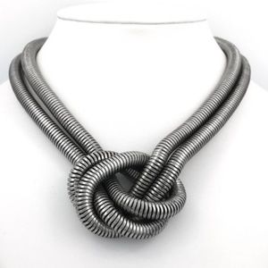 New York and Co Chunky Chain Necklace